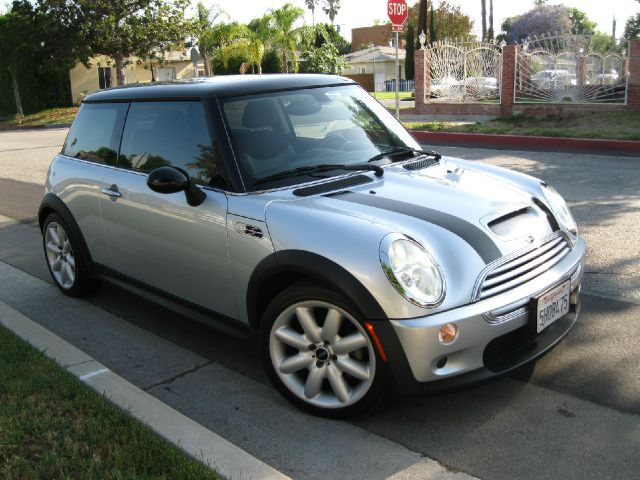 2004 Mini Cooper XR