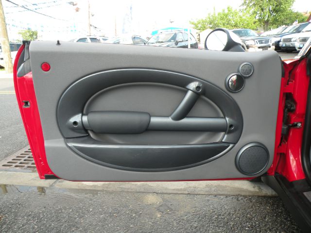 2004 Mini Cooper Base