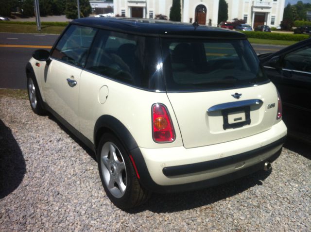 2004 Mini Cooper Base