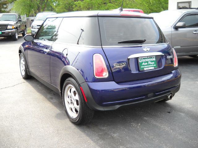 2005 Mini Cooper Base