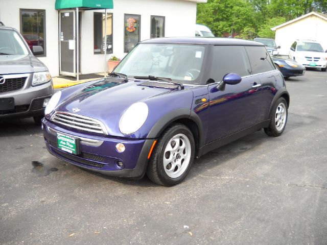 2005 Mini Cooper Base