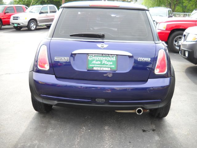 2005 Mini Cooper Base