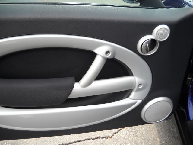 2005 Mini Cooper Base