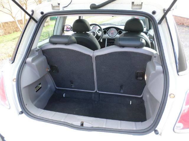 2005 Mini Cooper Base