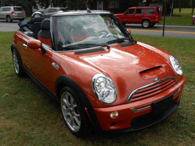 2005 Mini Cooper 3.5L R350 AWD