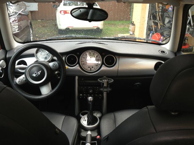 2005 Mini Cooper Base