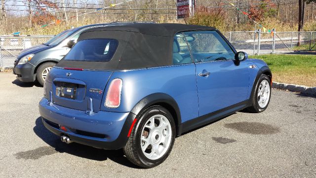 2005 Mini Cooper 3.5L R350 AWD