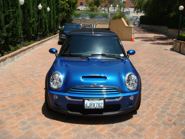2005 Mini Cooper 3.5L R350 AWD