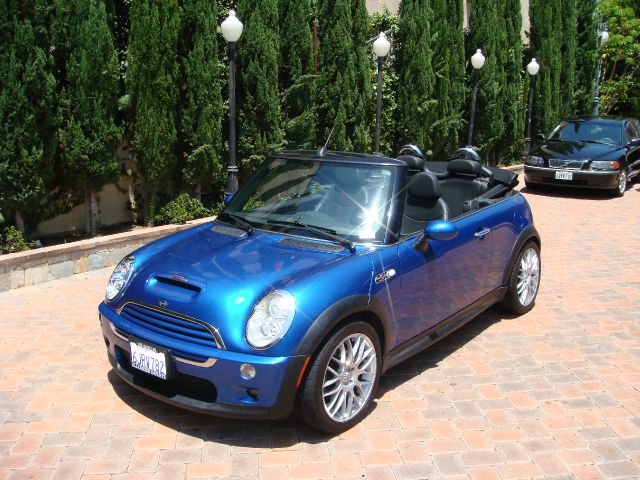 2005 Mini Cooper 3.5L R350 AWD