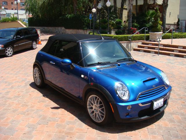 2005 Mini Cooper 3.5L R350 AWD