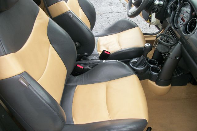 2005 Mini Cooper Base