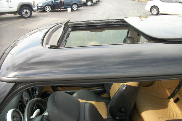 2005 Mini Cooper Base