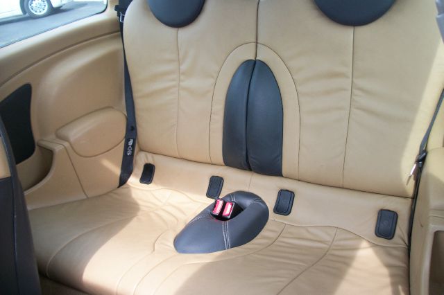 2005 Mini Cooper Base