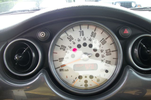 2005 Mini Cooper Base