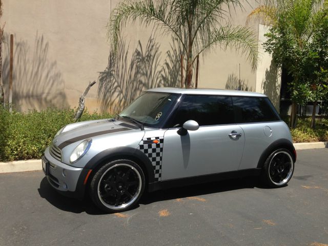 2005 Mini Cooper Base