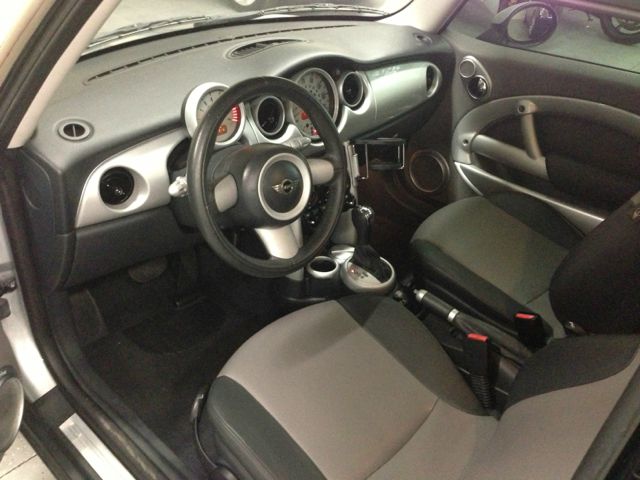 2005 Mini Cooper Base