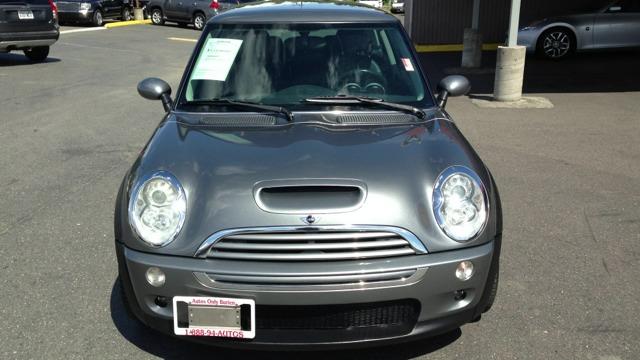 2005 Mini Cooper Base