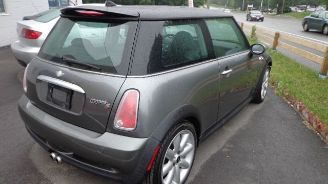 2005 Mini Cooper XR