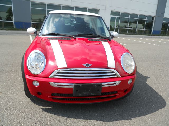 2005 Mini Cooper Base