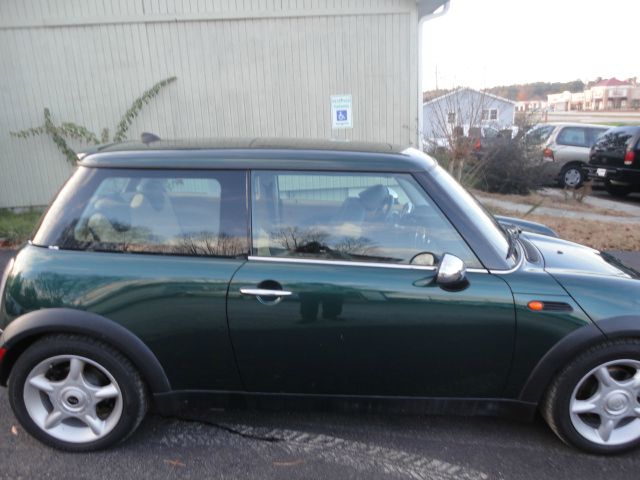 2005 Mini Cooper Base