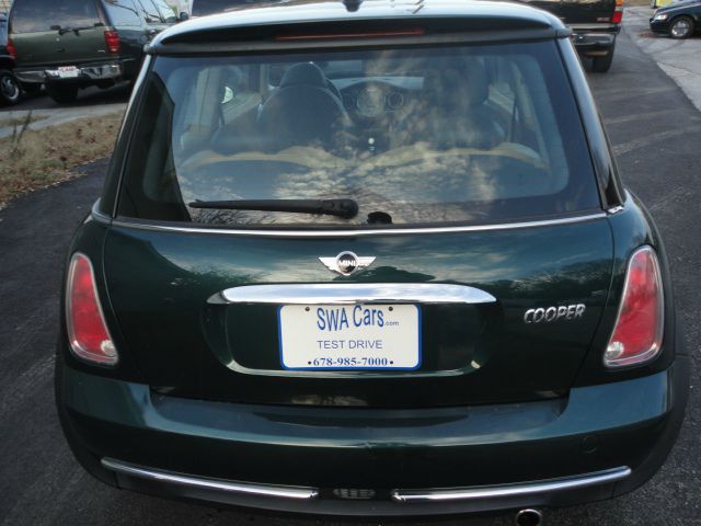 2005 Mini Cooper Base