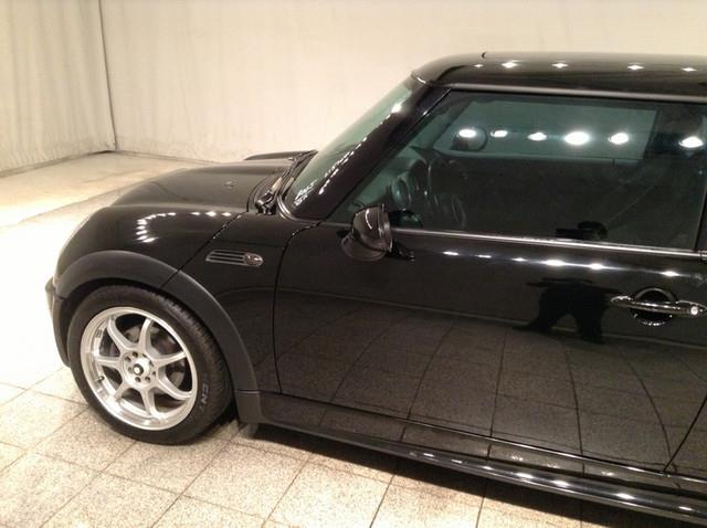 2005 Mini Cooper SE 4 Dr