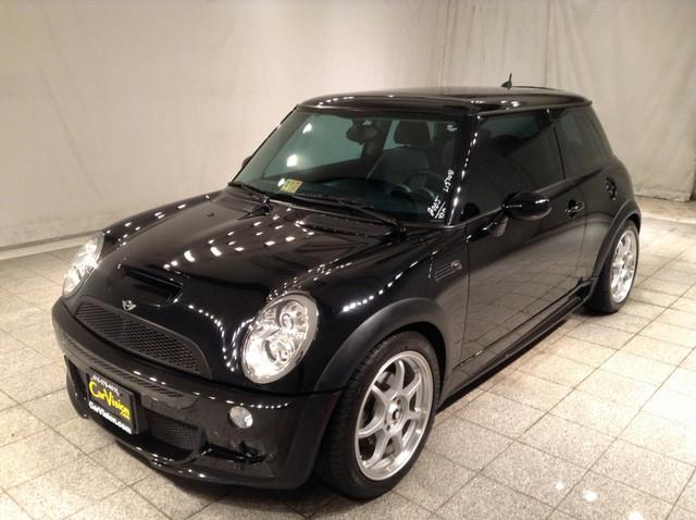 2005 Mini Cooper SE 4 Dr