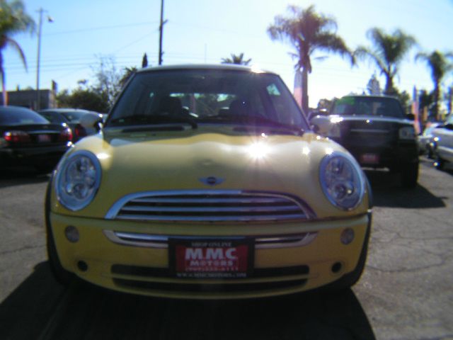 2005 Mini Cooper Base