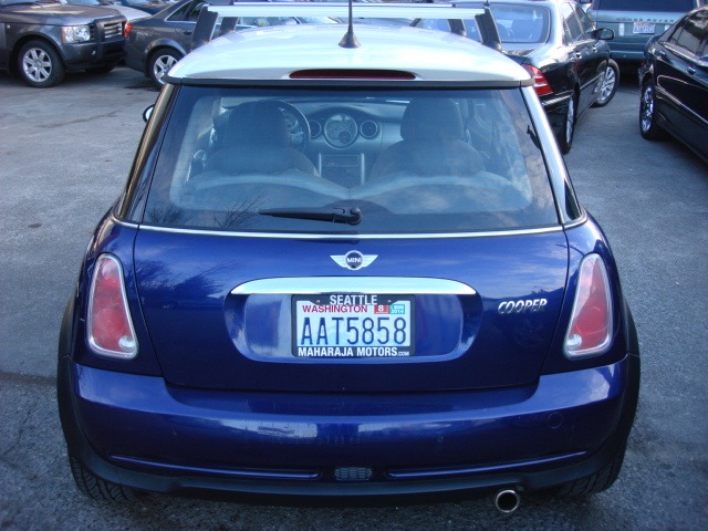 2005 Mini Cooper GT Premium