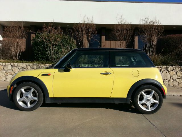 2005 Mini Cooper GT Premium