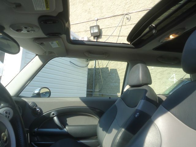 2005 Mini Cooper Base