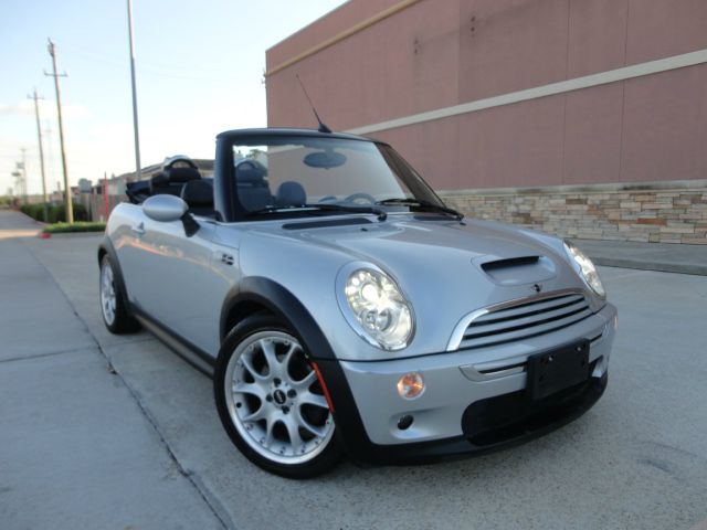 2005 Mini Cooper 3.5L R350 AWD