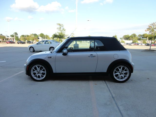 2005 Mini Cooper 3.5L R350 AWD