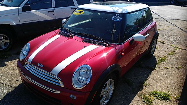 2006 Mini Cooper Base