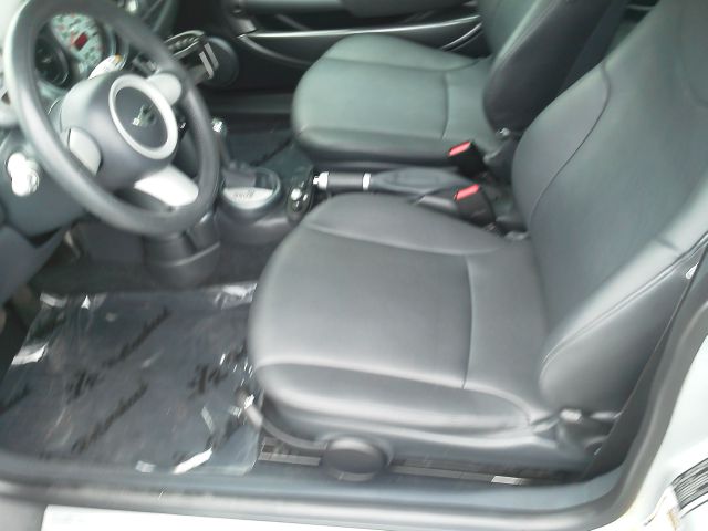 2006 Mini Cooper 2dr Carrera Turbo Tiptronic AWD Coupe