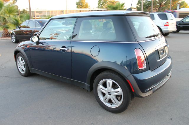 2006 Mini Cooper Base