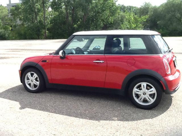 2006 Mini Cooper Base