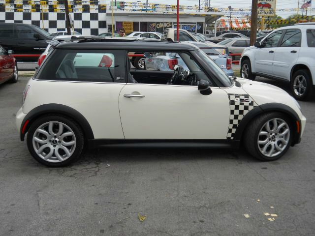 2006 Mini Cooper XR