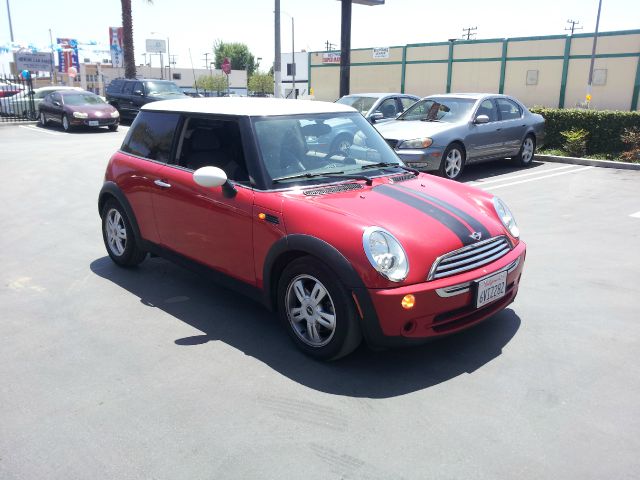 2006 Mini Cooper Base