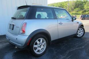 2006 Mini Cooper Laramie