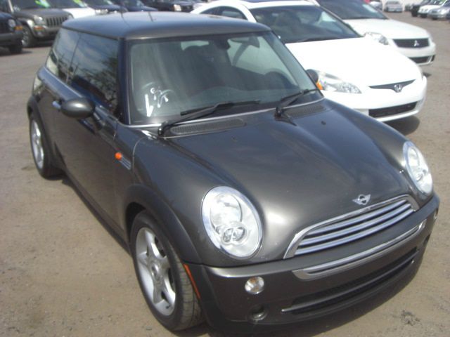 2006 Mini Cooper Base