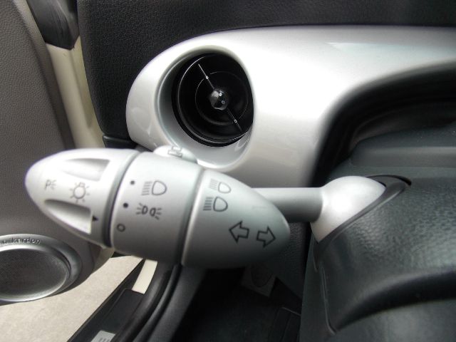 2006 Mini Cooper Base