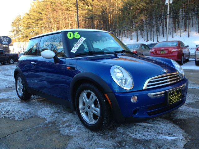 2006 Mini Cooper Base