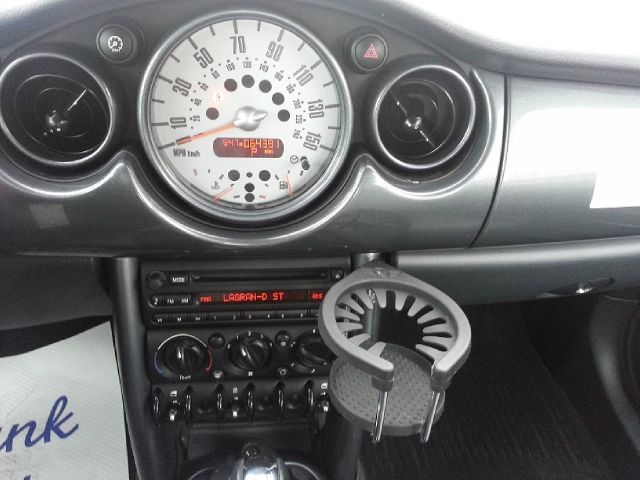 2006 Mini Cooper Base