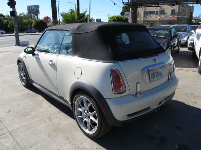 2006 Mini Cooper 3.5L R350 AWD