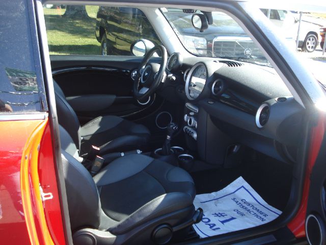 2007 Mini Cooper Base