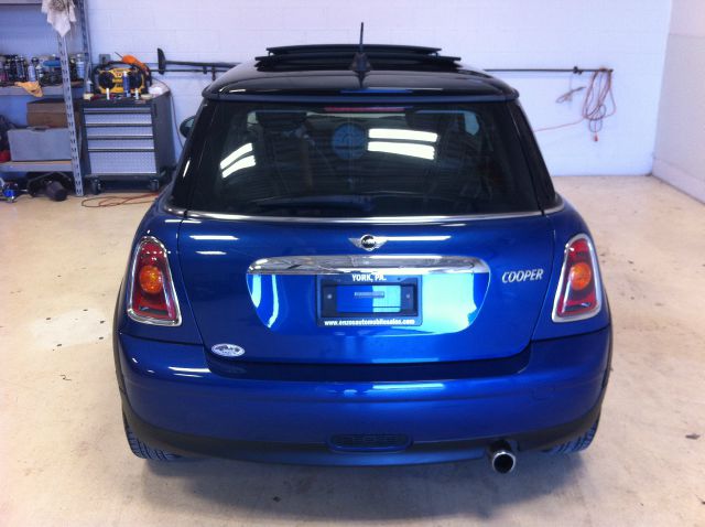 2007 Mini Cooper Base