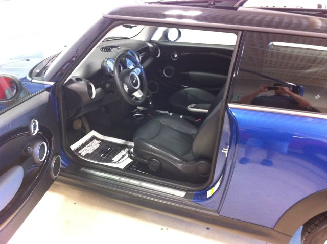 2007 Mini Cooper Base