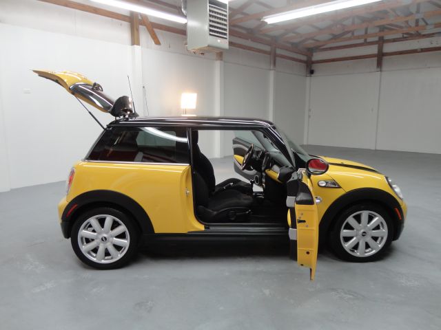 2007 Mini Cooper XR