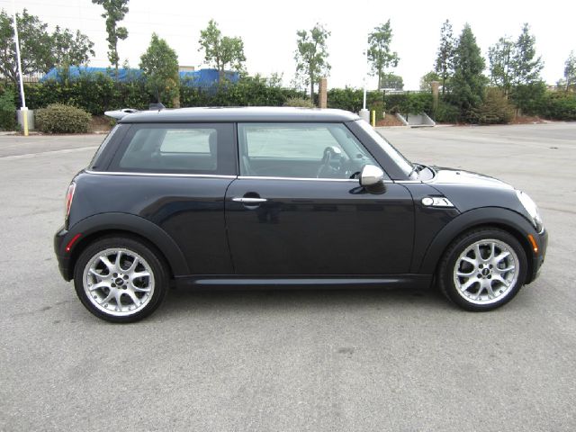 2007 Mini Cooper XR